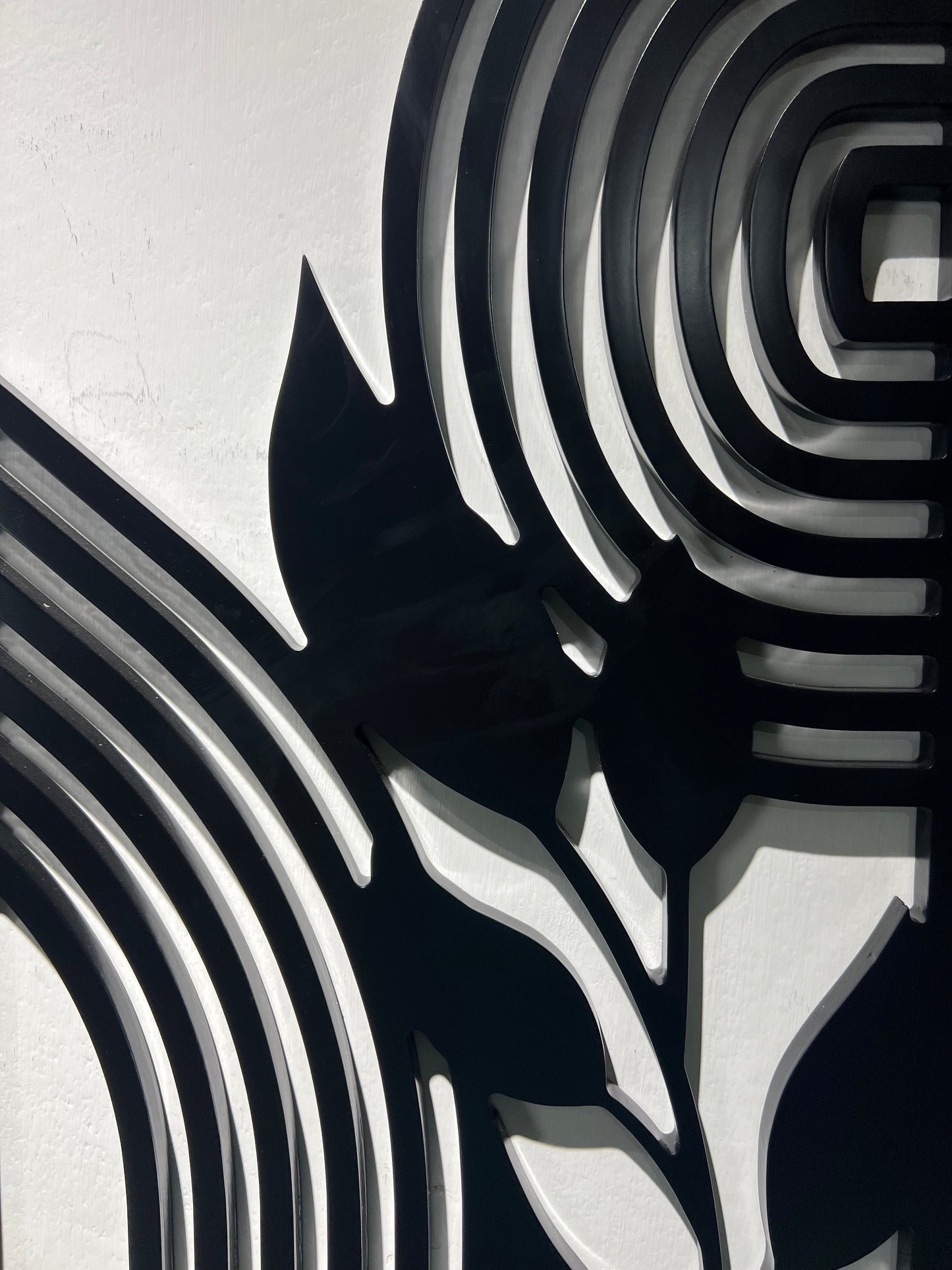 FLO Wallmate
